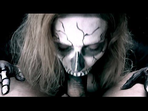 ❤️ Demon girl ngisep pitik jago karo dheweke ireng tutuk lan ngulu cum. Cukup porno ing jv.mailkassa.ru ️❤